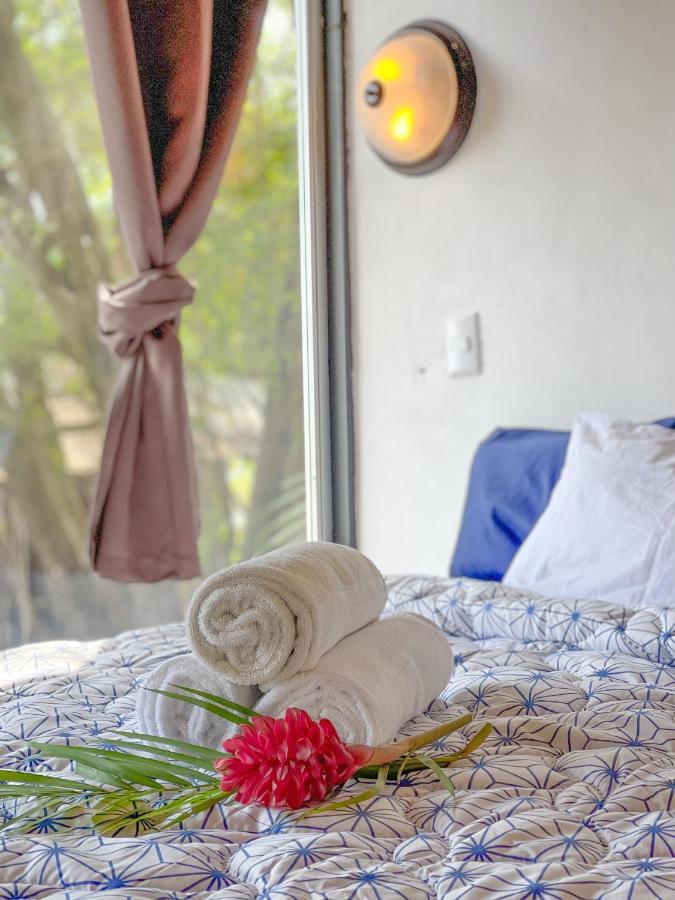 El Gato Rojas Surf Hostel Playa Santa Teresa  Экстерьер фото