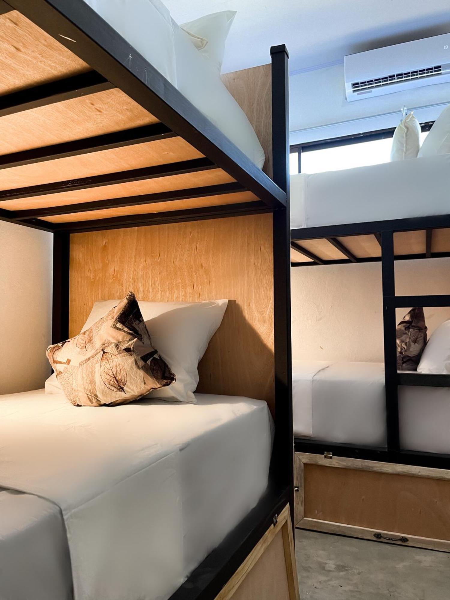 El Gato Rojas Surf Hostel Playa Santa Teresa  Экстерьер фото